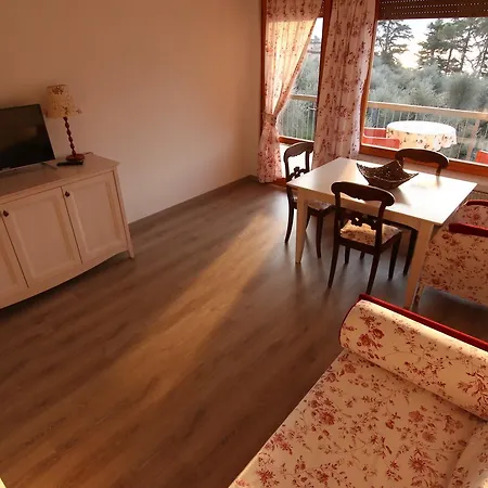 Magnific View 公寓 马尔切西内